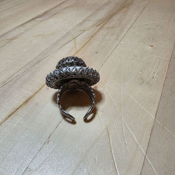Vintage Ollipop USA Adjustable Fashion Designer Ornate Statement Cocktail Ring - Picture 4 of 12